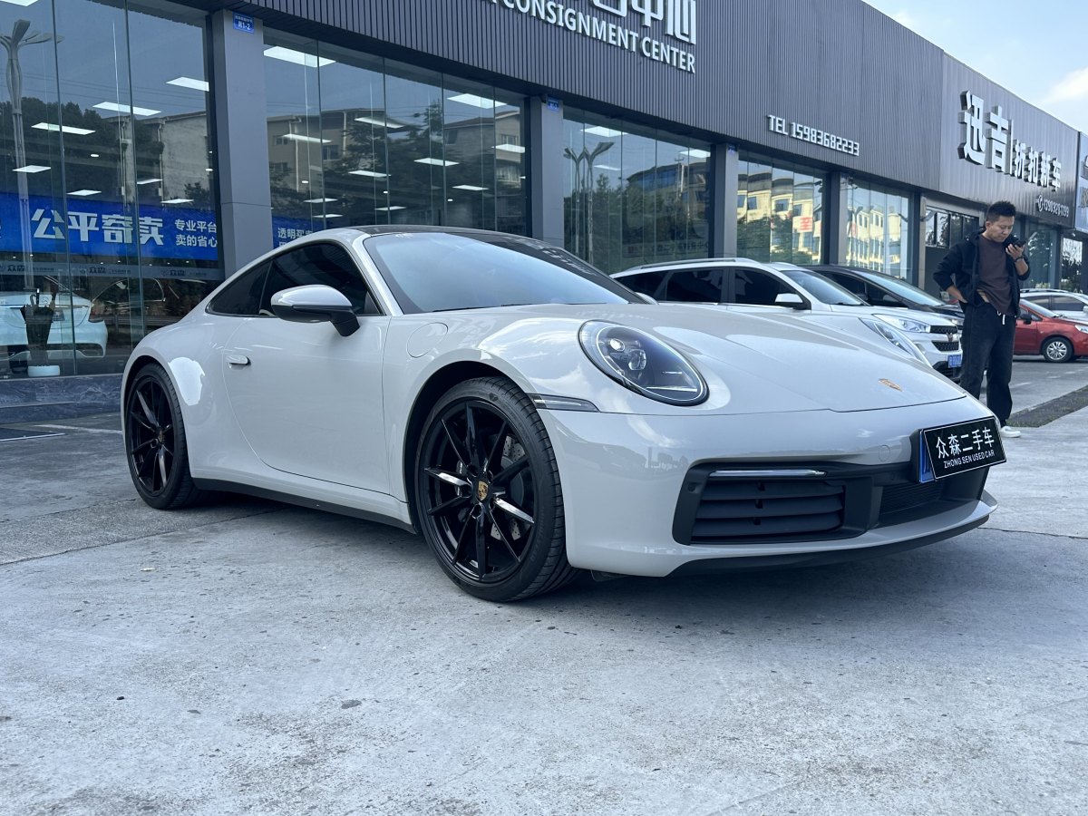 保时捷 911  2022款 Carrera 3.0T图片