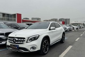 奔馳GLA 奔馳 GLA 220 4MATIC 時尚型