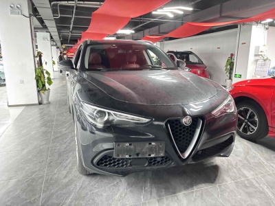 2019年1月 阿爾法·羅密歐 Stelvio 2.0T 200HP 豪華版圖片