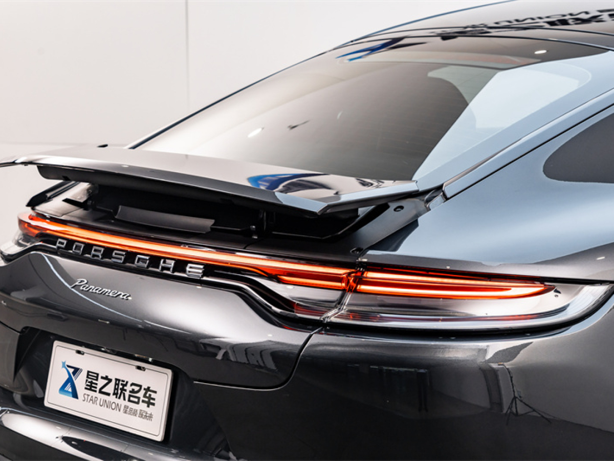 2021年8月保時(shí)捷 Panamera  2021款 Panamera 行政加長(zhǎng)版 2.9T