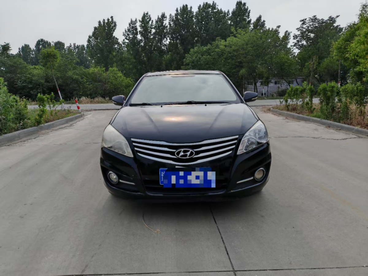 現(xiàn)代 悅動  2011款 1.6L 手動舒適型圖片