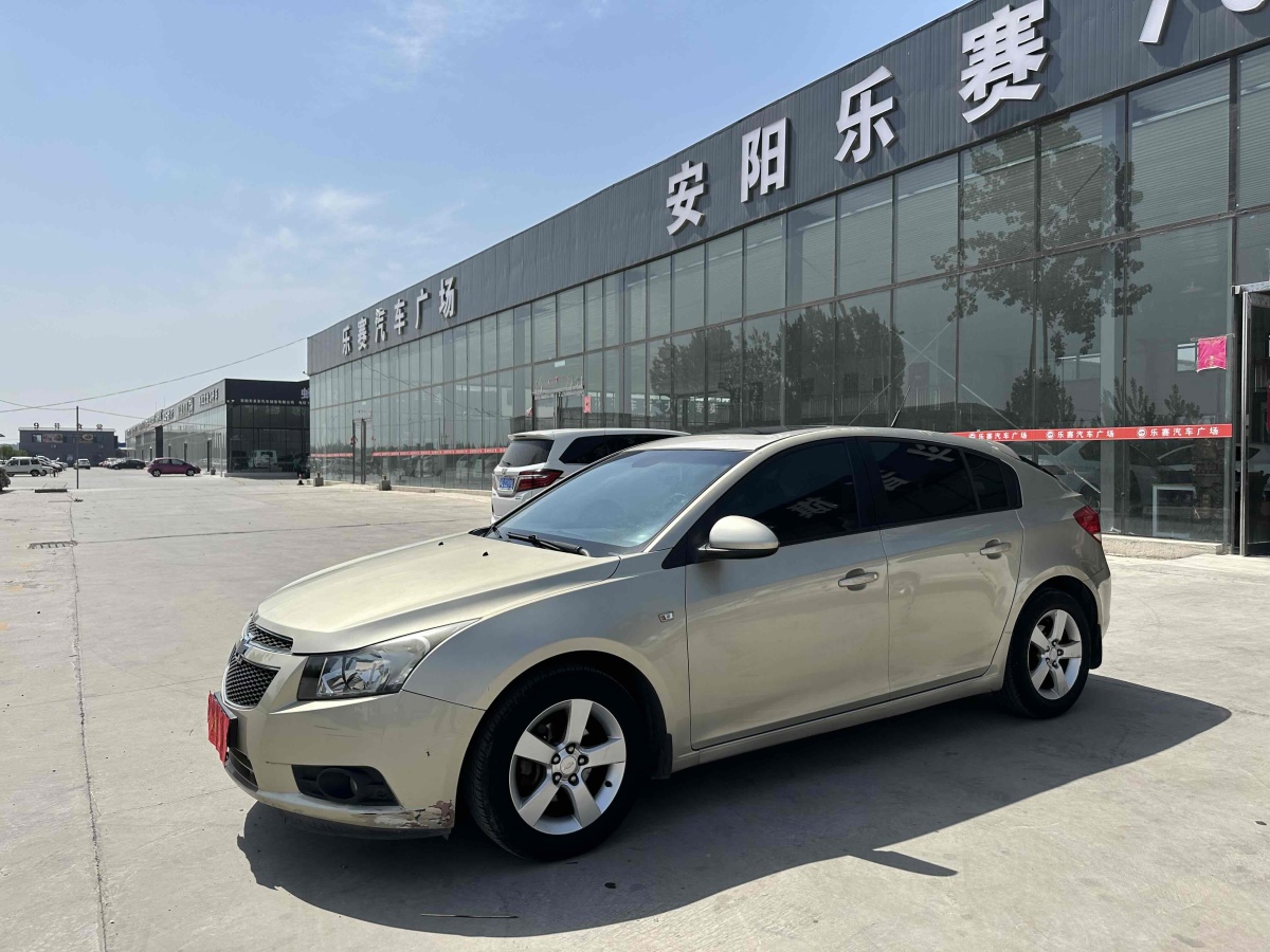 雪佛蘭 科魯茲  2013款 掀背 1.6L 手動(dòng)豪華型圖片
