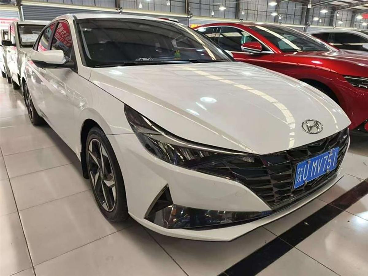 現(xiàn)代 伊蘭特  2022款 1.5L CVT LUX尊貴版圖片