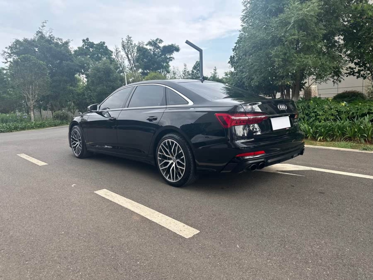 奧迪 奧迪A6L  2021款 45 TFSI quattro 臻選動感型圖片