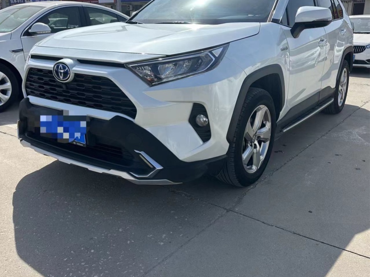 豐田 RAV4榮放  2021款 雙擎 2.5L CVT兩驅(qū)精英版圖片