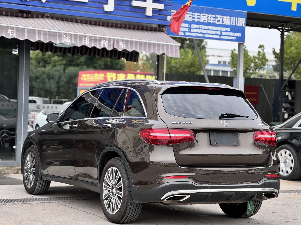 奔馳 奔馳GLC  2017款 GLC 260 4MATIC 動(dòng)感型圖片