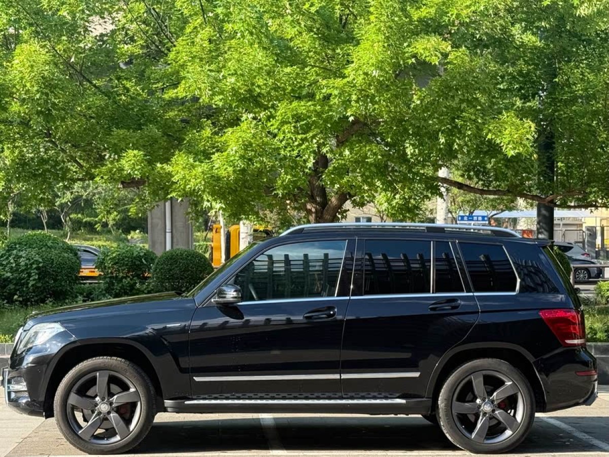 奔馳 奔馳GLK級  2015款 GLK 260 4MATIC 時尚型 極致版圖片