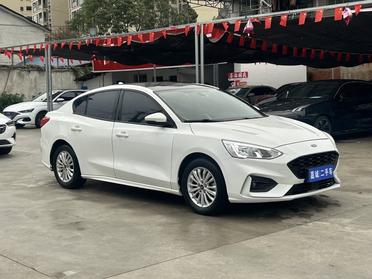 福特 ?？怂? 2020款 三廂 EcoBoost 180 自動(dòng)ST Line圖片