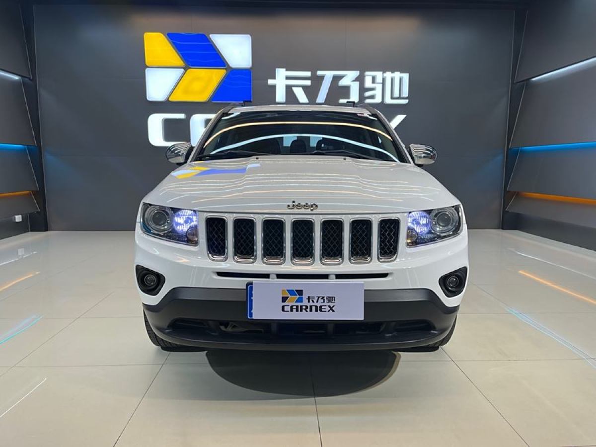 Jeep 指南者  2014款 2.4L 四驅(qū)運(yùn)動(dòng)版圖片