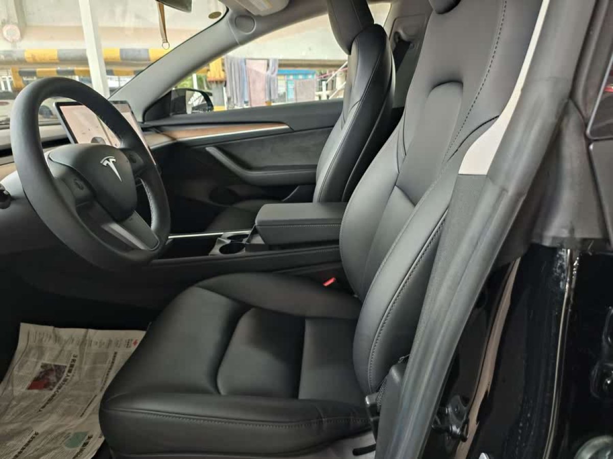 特斯拉 Model 3  2021款 改款 標準續(xù)航后驅(qū)升級版圖片
