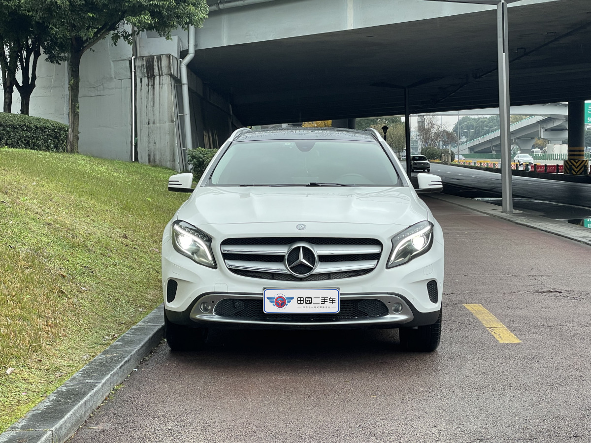 奔馳 奔馳GLA  2017款 GLA 220 4MATIC 時尚型圖片