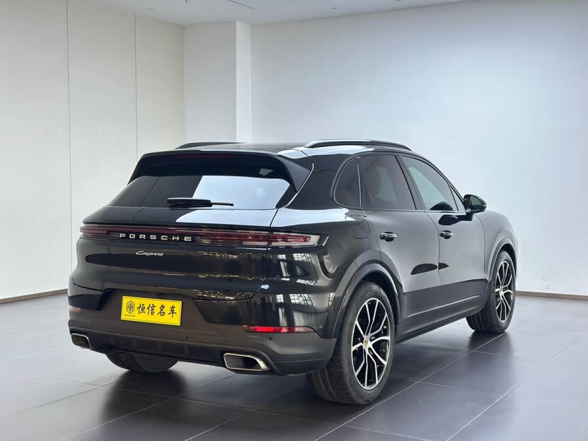 保時(shí)捷 Cayenne  2024款 Cayenne 3.0T圖片