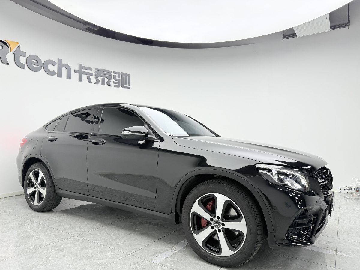 奔馳 奔馳GLC  2022款 改款 GLC 300 4MATIC 轎跑SUV圖片