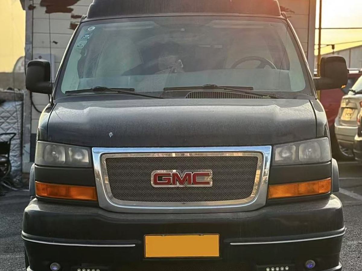 GMC SAVANA  2011款 6.0L 商務(wù)之星10座圖片