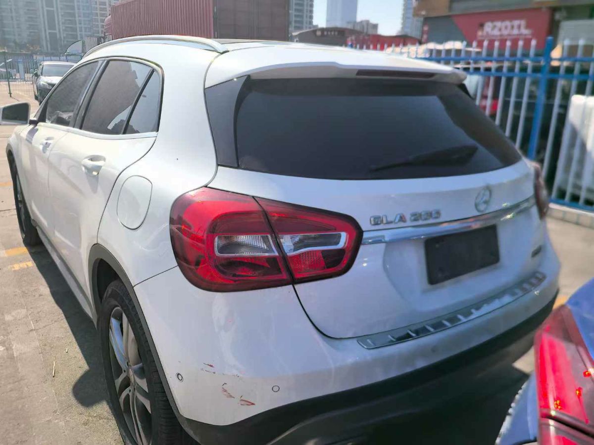 奔馳 奔馳GLA AMG  2016款 AMG GLA 45 4MATIC圖片