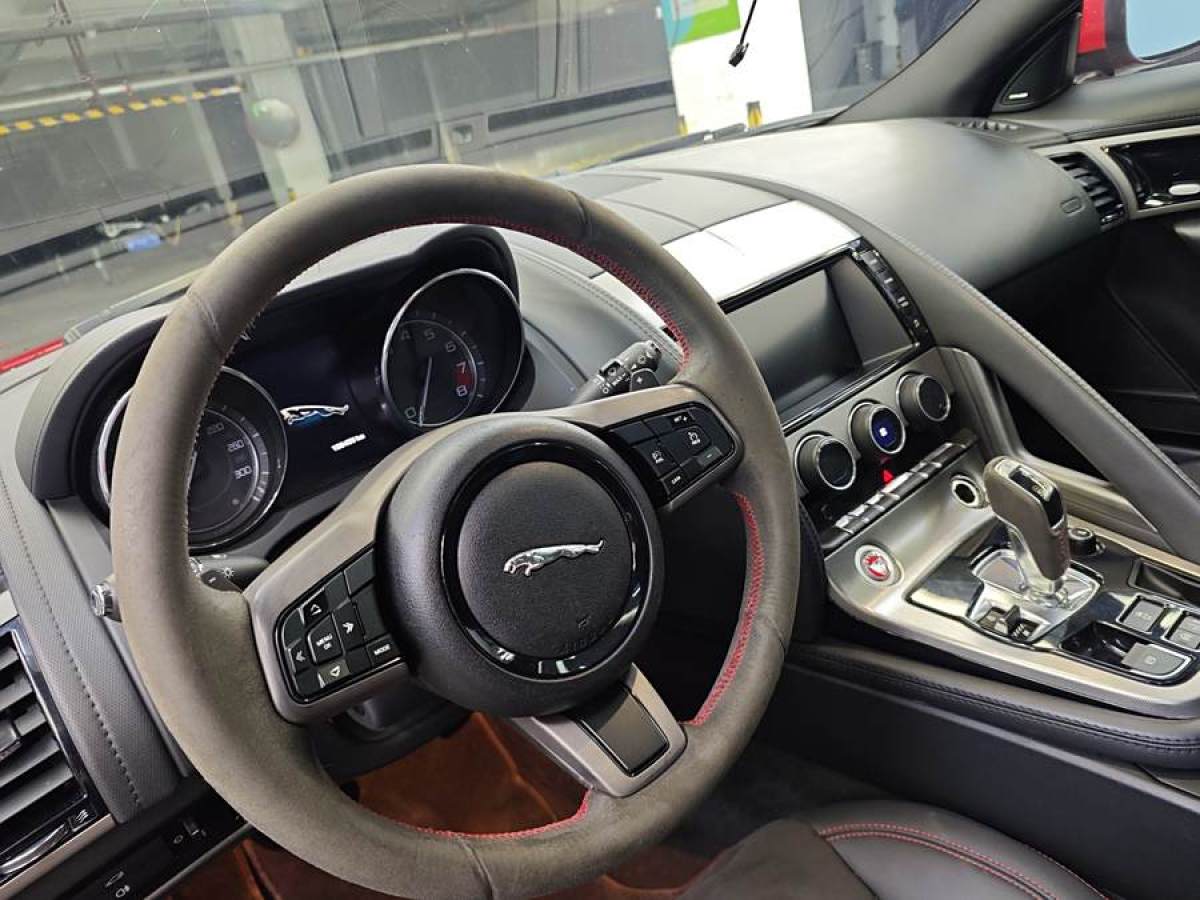 捷豹 F-TYPE  2015款 3.0T 硬頂版圖片