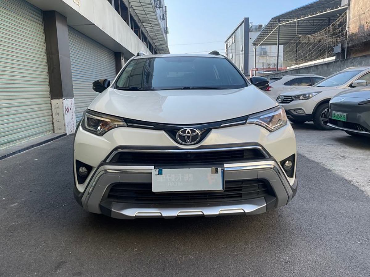 豐田 RAV4榮放  2019款 2.0L CVT兩驅(qū)風尚X限量版 國VI圖片