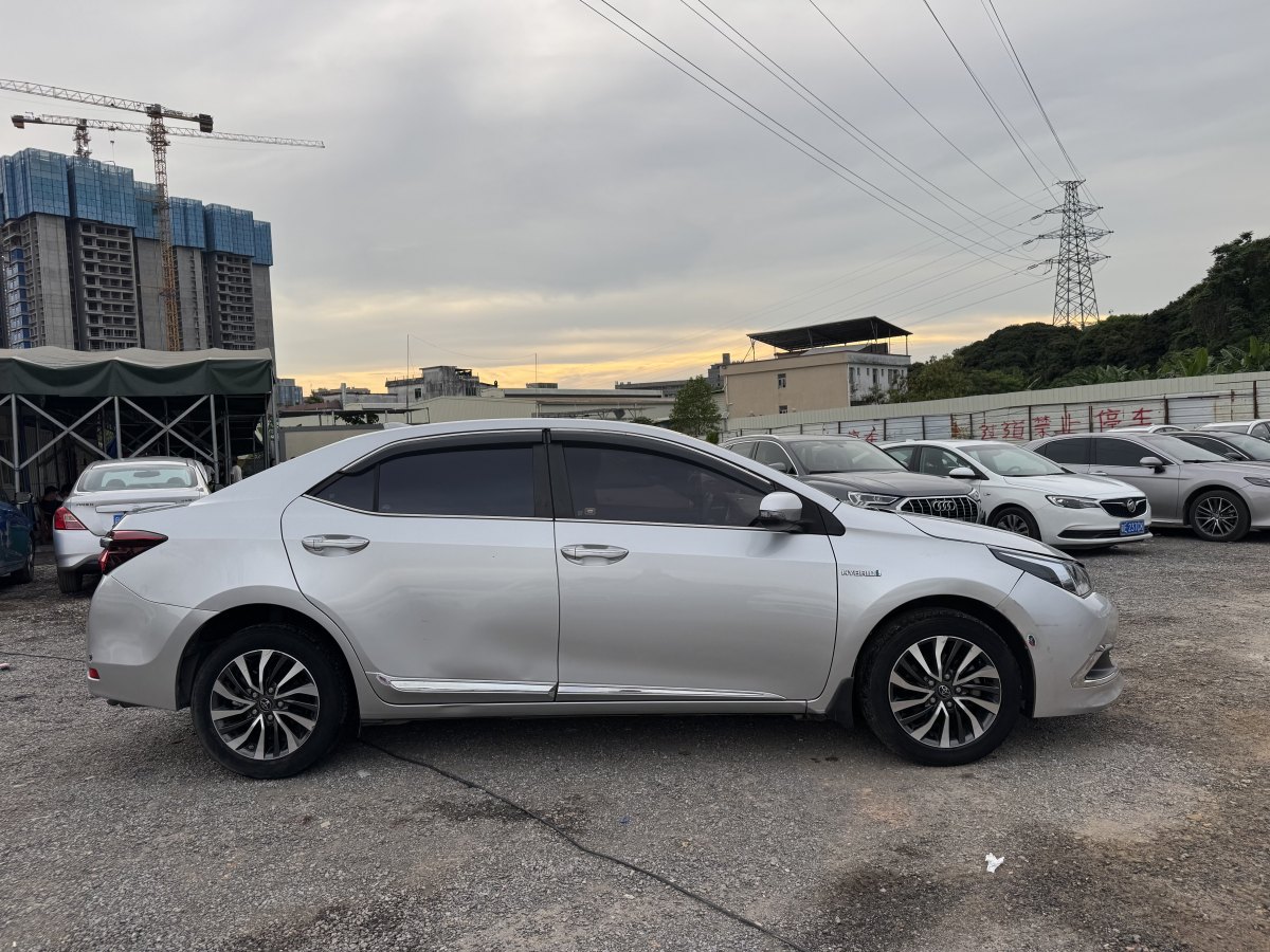 豐田 卡羅拉  2017款 改款雙擎 1.8L E-CVT精英版圖片