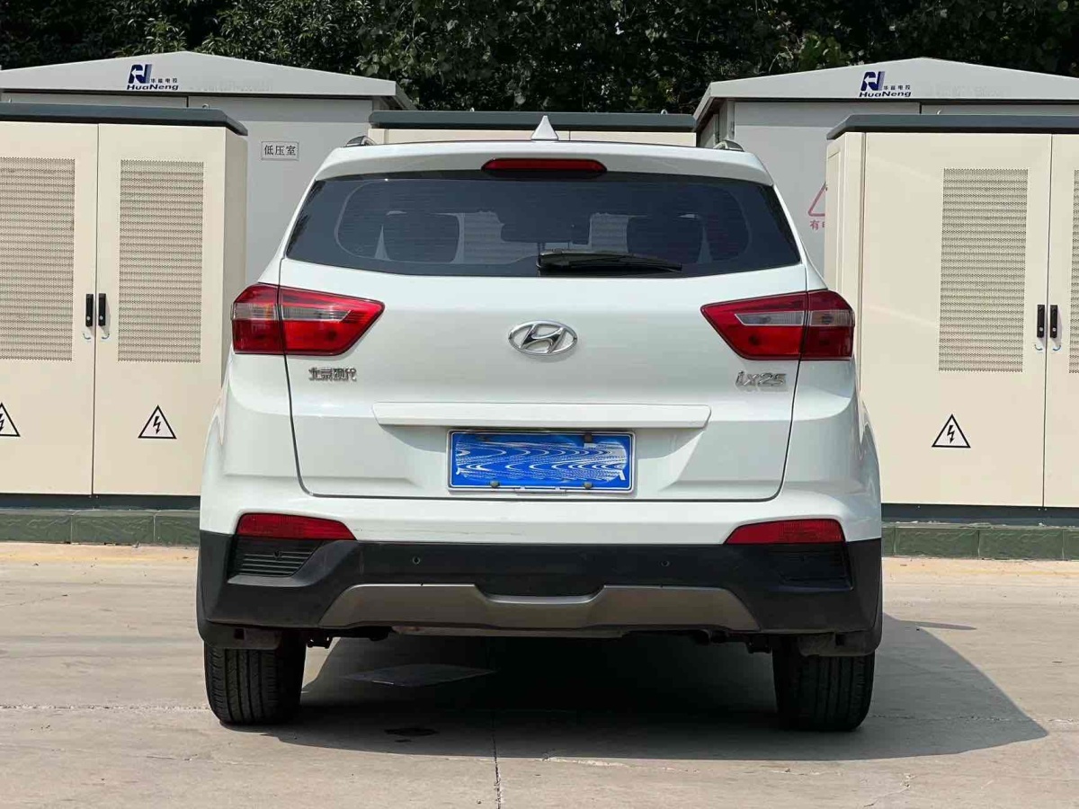 现代 ix25  2015款 1.6L 自动两驱智能型GLS图片