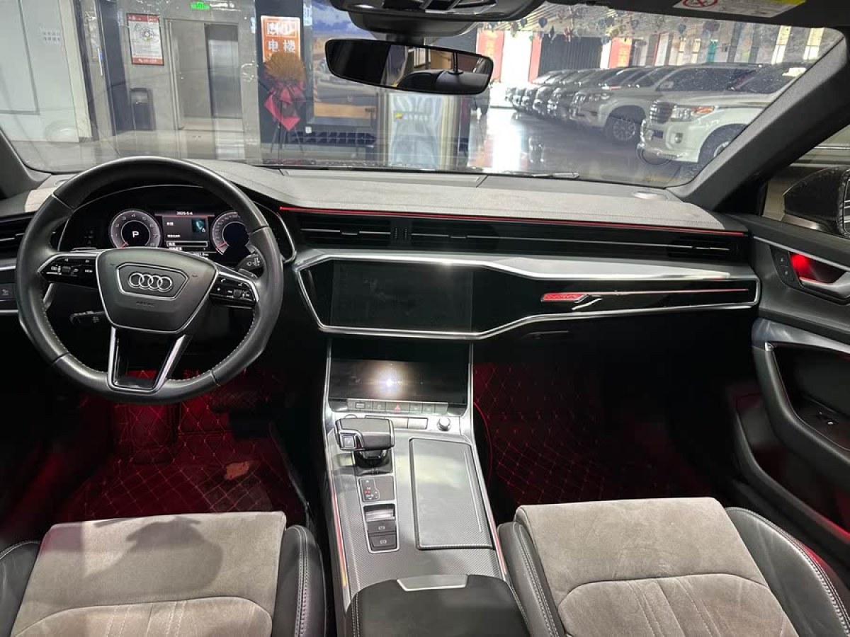 奧迪 奧迪A6L  2020款 40 TFSI 豪華動(dòng)感型圖片