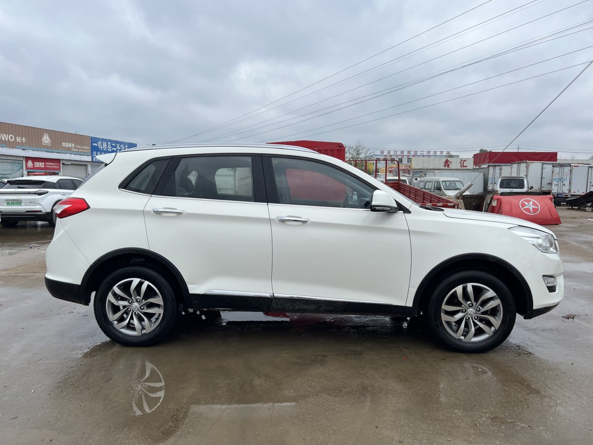 北汽紳寶 X65  2015款 2.0T 手動豪華型圖片