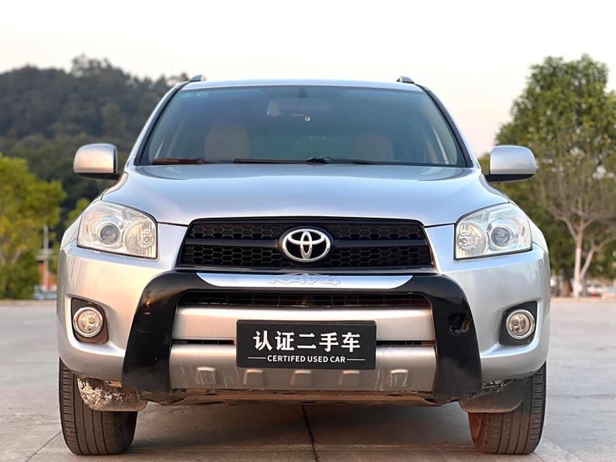 豐田 RAV4榮放  2012款 炫裝版 2.0L 自動四驅(qū)圖片