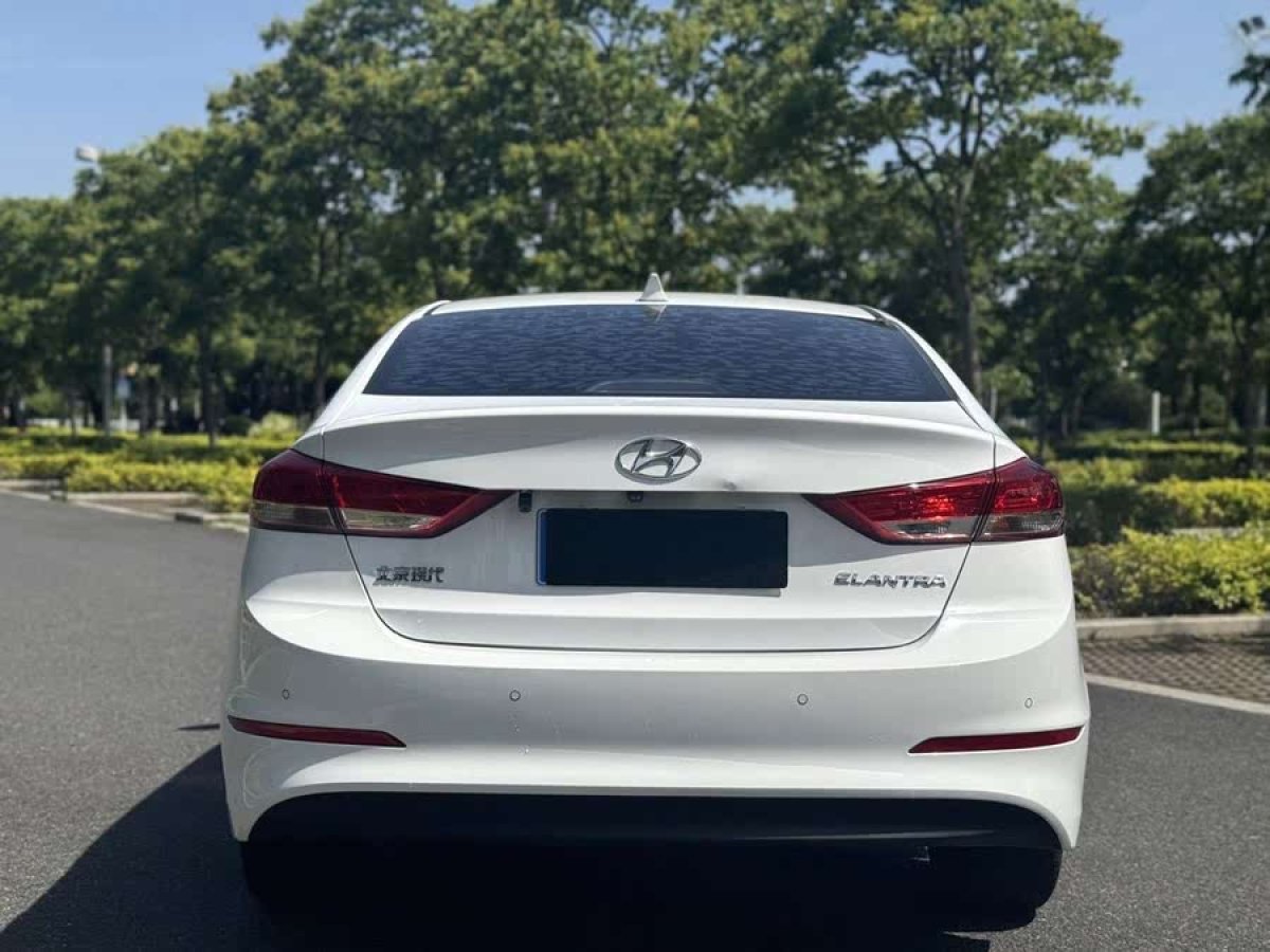 現(xiàn)代 領(lǐng)動  2020款 1.5L CVT智炫?精英型圖片