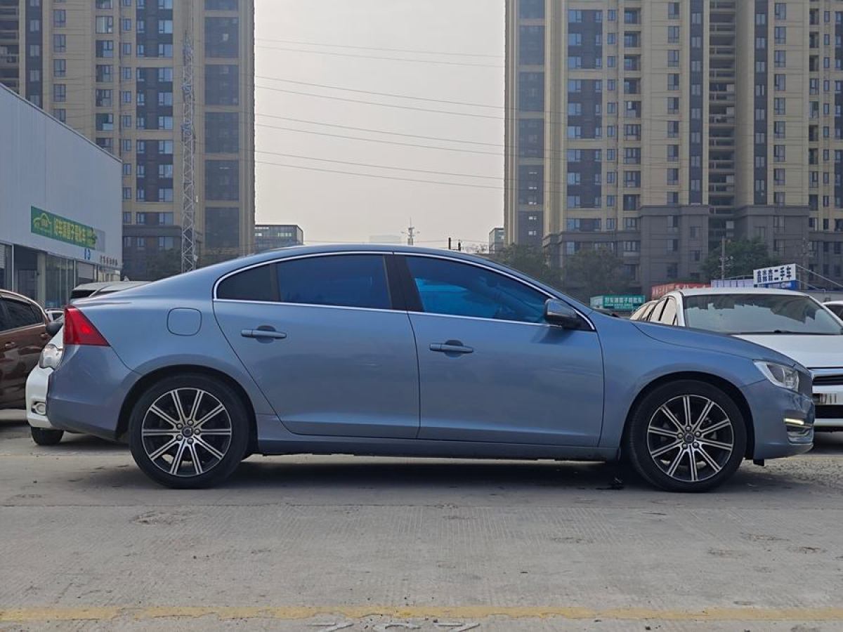 沃爾沃 S60  2015款 L 2.0T T5 智馭版圖片