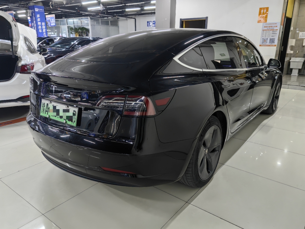 特斯拉 Model 3  2019款 標準續(xù)航后驅升級版圖片