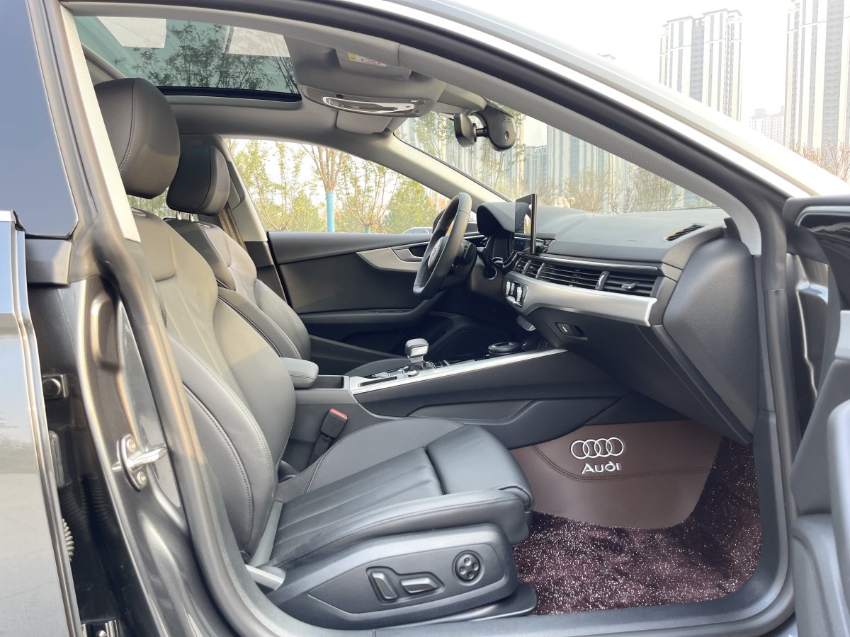 奧迪 奧迪A5  2024款 Sportback 40 TFSI 時(shí)尚動(dòng)感型圖片