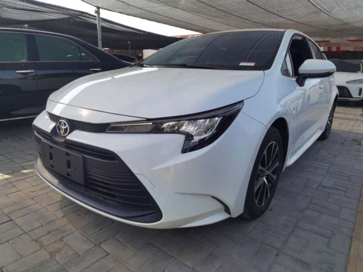 豐田 雷凌  2023款 TNGA 1.5L CVT進(jìn)取版圖片