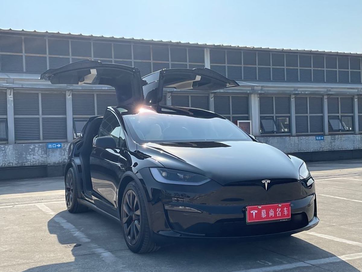 特斯拉 Model X  2023款 三電機全輪驅(qū)動 Plaid版圖片