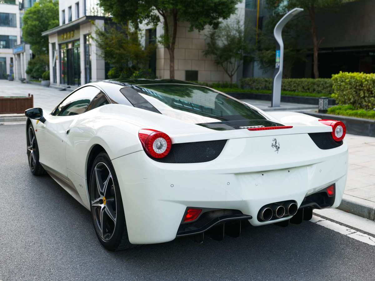 法拉利 458  2011款 4.5L Italia圖片