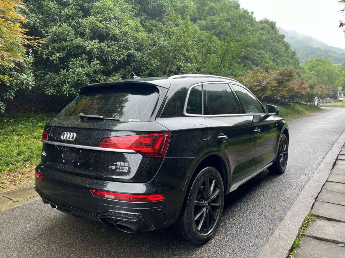 奧迪 奧迪Q5L  2023款 45T 豪華動感型圖片