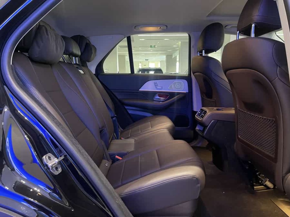 奔馳 奔馳GLE  2024款 改款 GLE 350 4MATIC 時(shí)尚型圖片