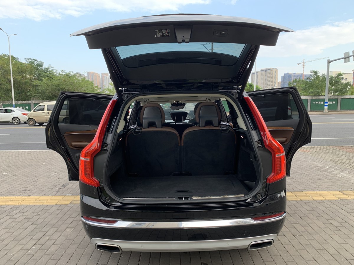 沃爾沃 XC90  2020款 改款 T6 智逸豪華版 7座圖片