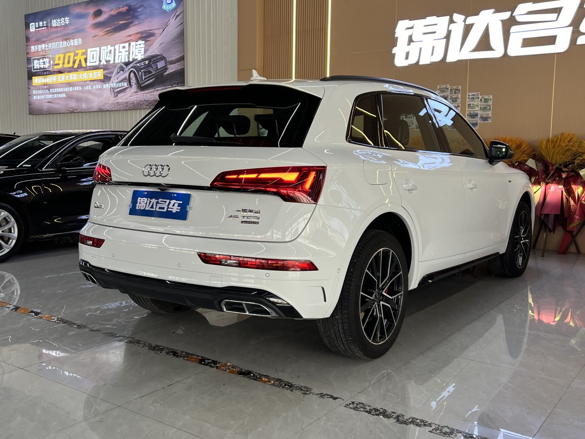 奧迪 奧迪Q5L  2024款 45 TFSI 豪華動(dòng)感型圖片