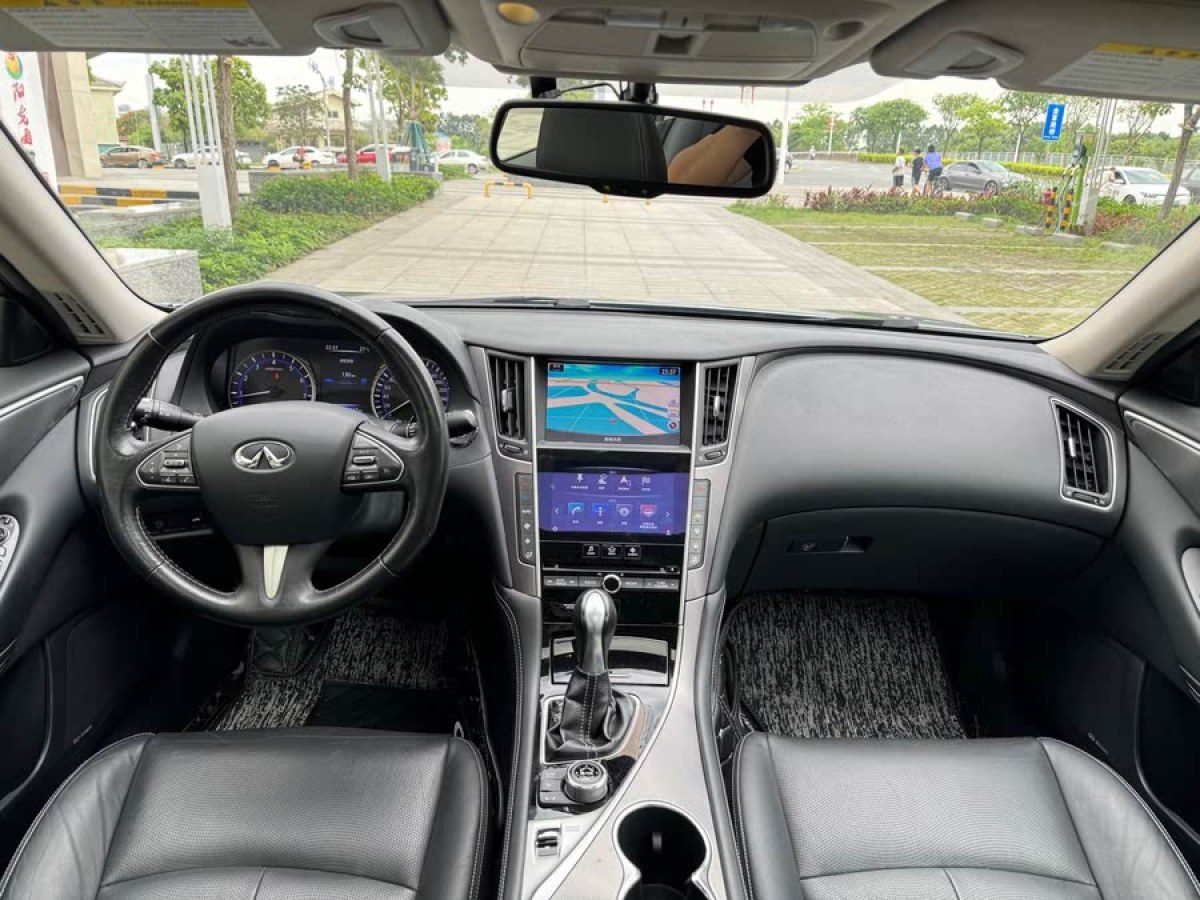 英菲尼迪 Q50L  2015款 2.0T 悅享版圖片