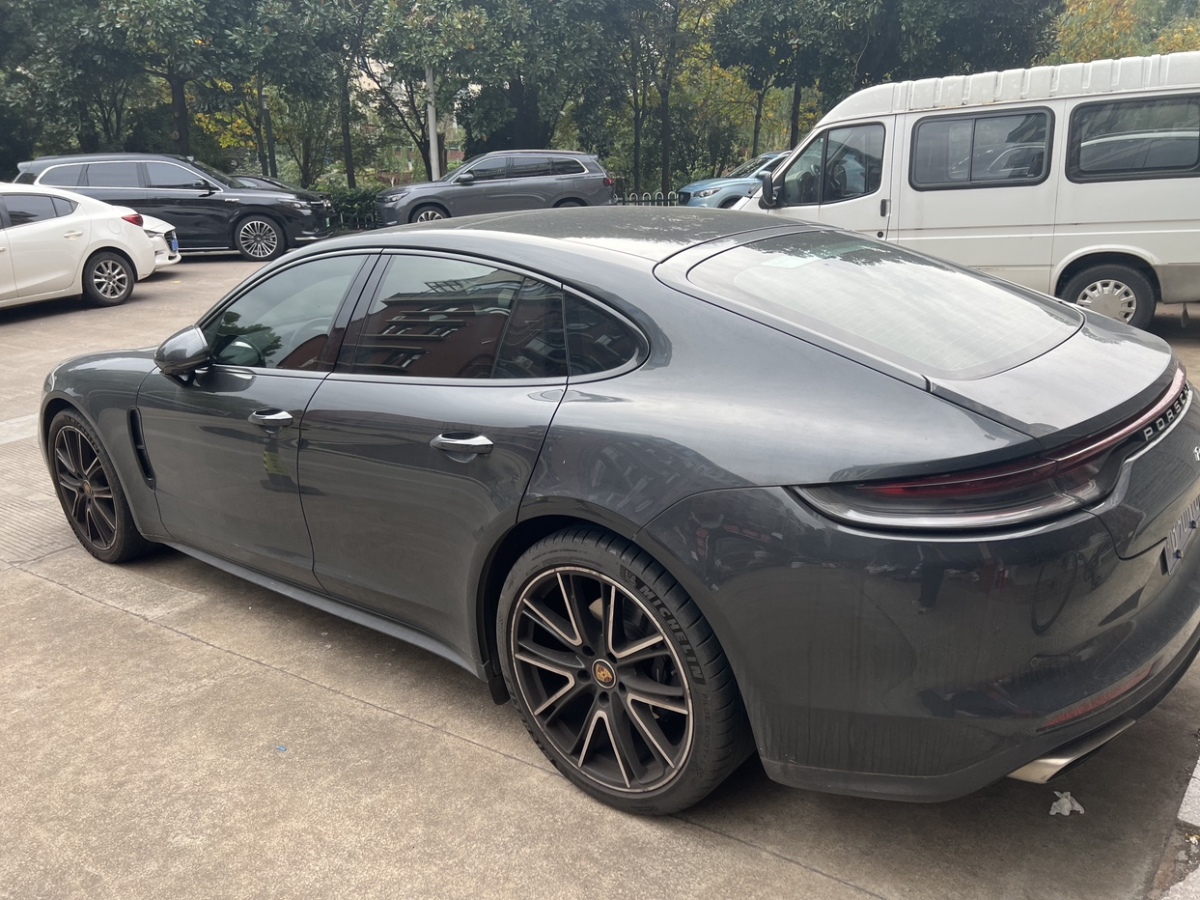 保時(shí)捷 Panamera  2023款 改款 Panamera 2.9T 鉑金版圖片