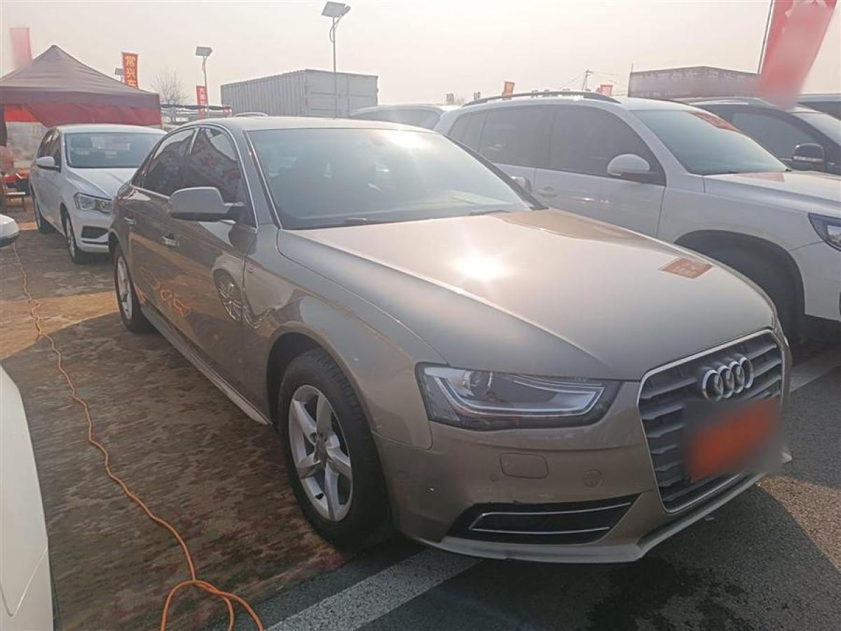 奧迪 奧迪A4L  2013款 35 TFSI 自動(dòng)舒適型圖片