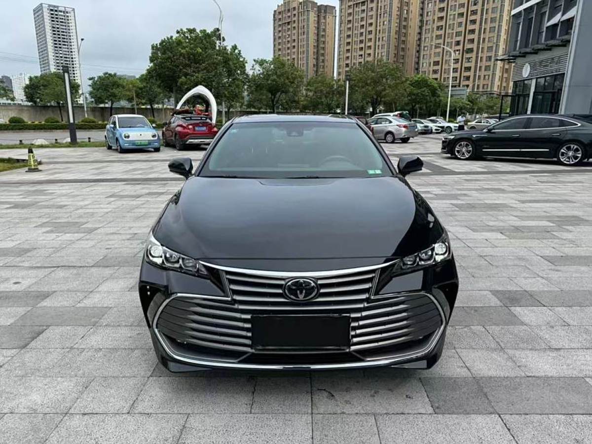 豐田 亞洲龍  2019款 2.0L 豪華版圖片