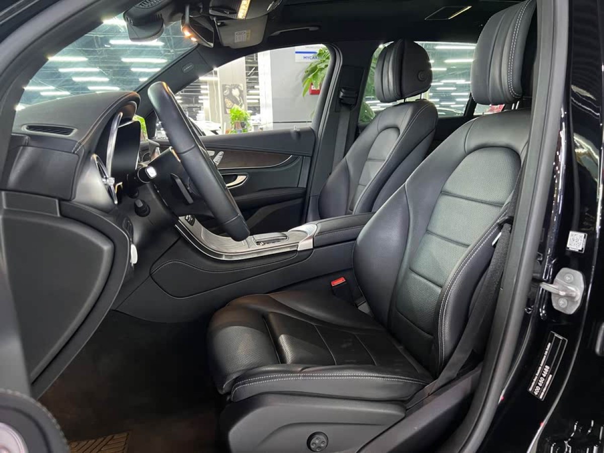 奔馳 奔馳GLC  2018款 改款 GLC 300 4MATIC 動感型圖片