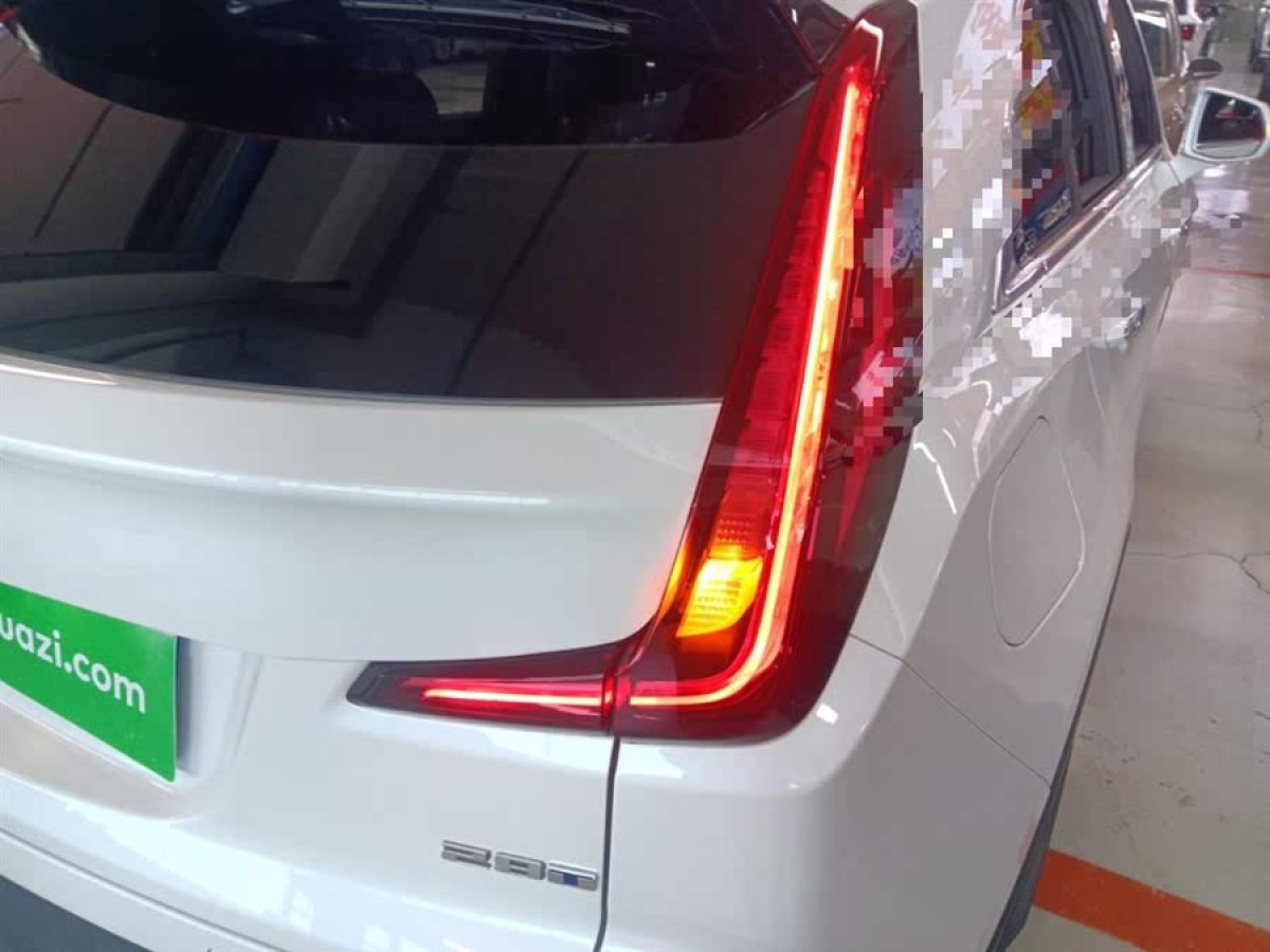 凱迪拉克 XT4  2022款 28T 兩驅(qū)風尚型圖片
