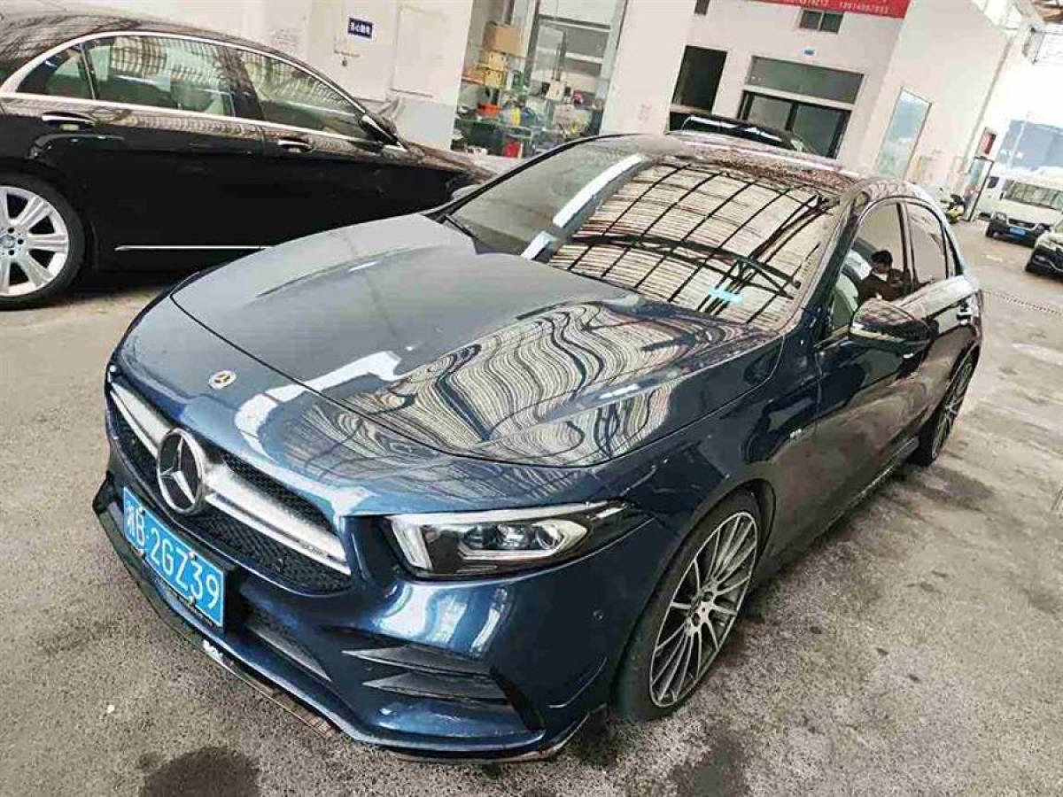 2020年1月奔馳 奔馳A級(jí)AMG  2020款 改款 AMG A 35 4MATIC 先型特別版