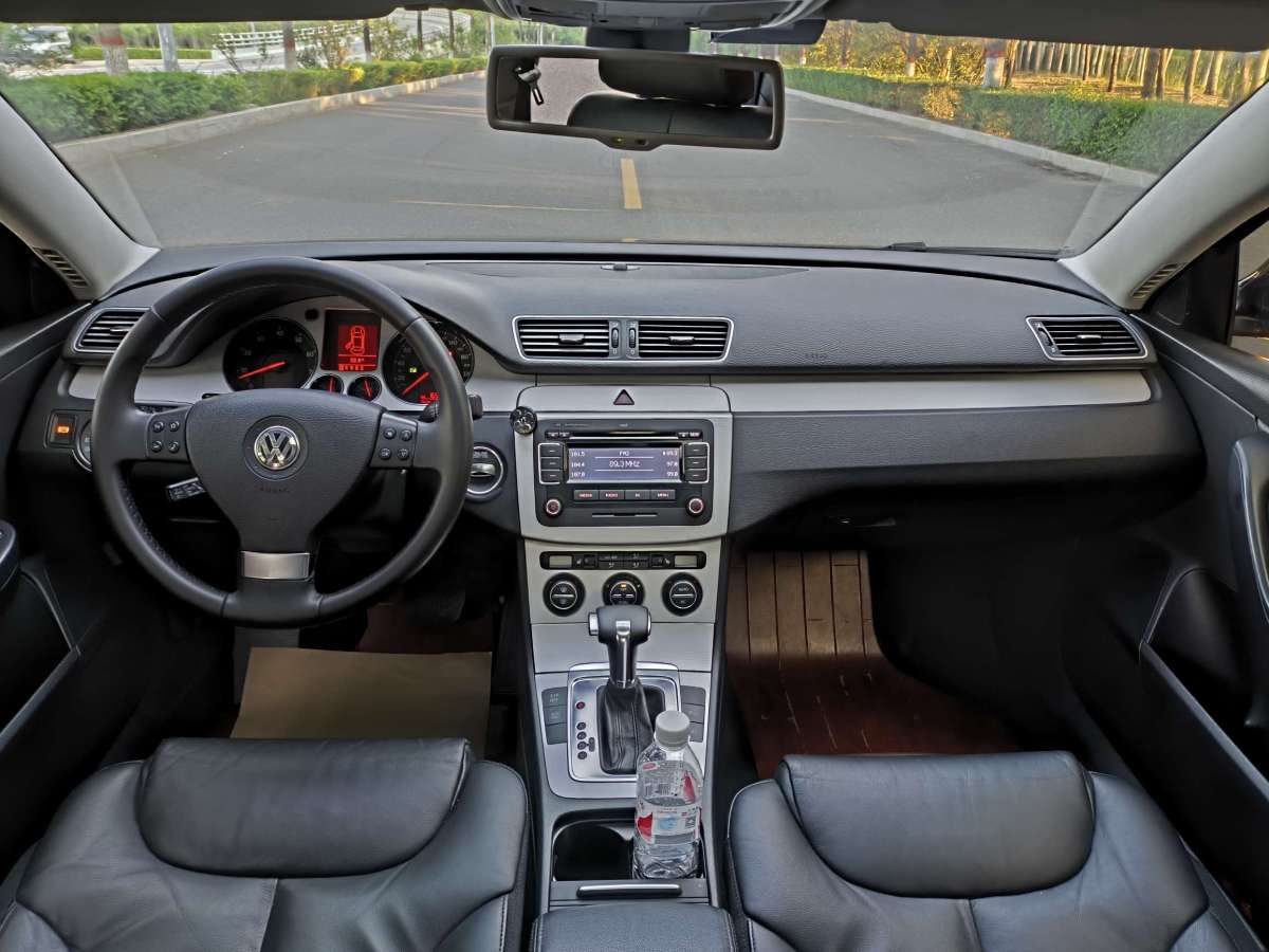大眾 邁騰  2011款 1.8TSI DSG豪華型圖片