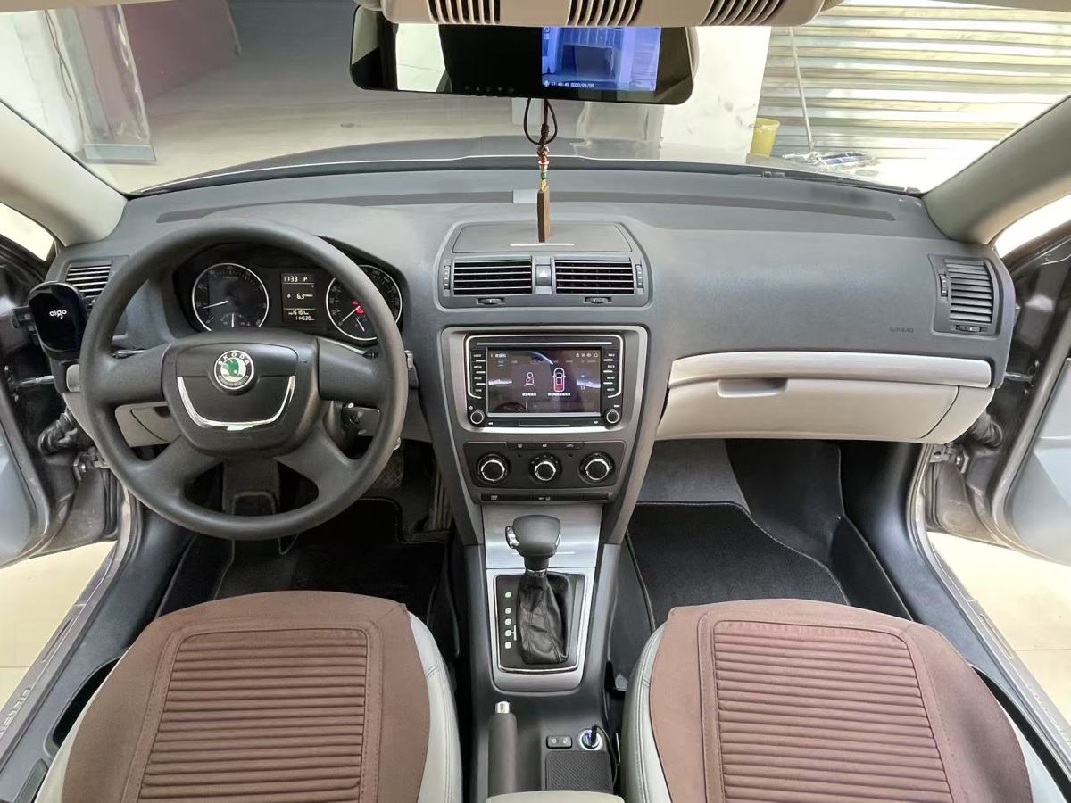斯柯達 明銳  2010款 1.6L 自動逸致版圖片