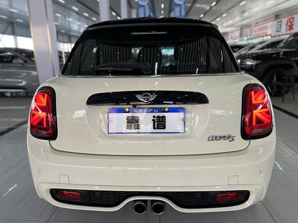 MINI MINI  2016款 2.0T COOPER S 五門版圖片