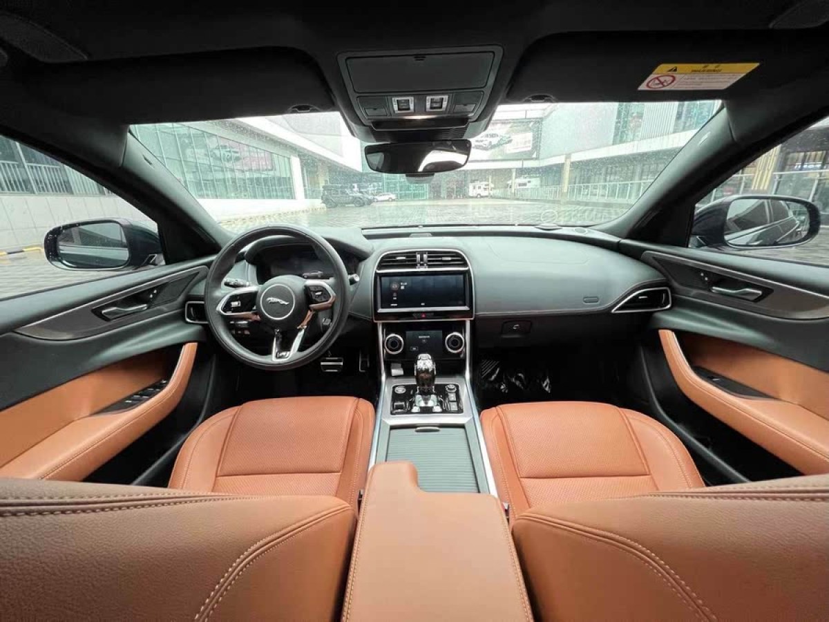 捷豹 XEL  2023款 2.0T 200PS R-DYNAMIC 青春運動版圖片