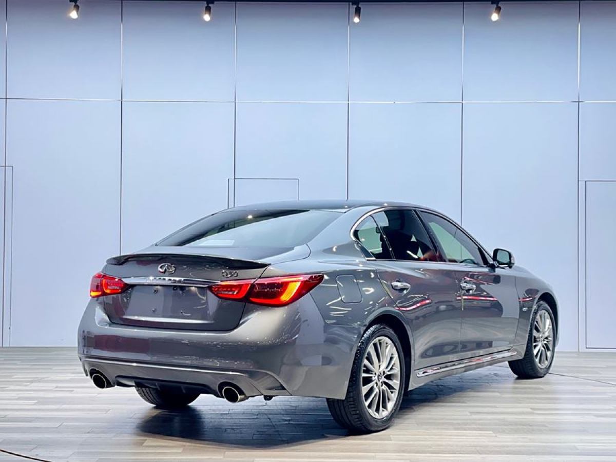 英菲尼迪 Q50L  2018款  2.0T 逸享版 國VI圖片