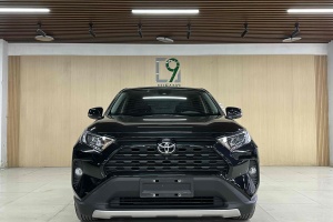 RAV4 豐田 榮放 2.0L CVT兩驅(qū)風(fēng)尚版